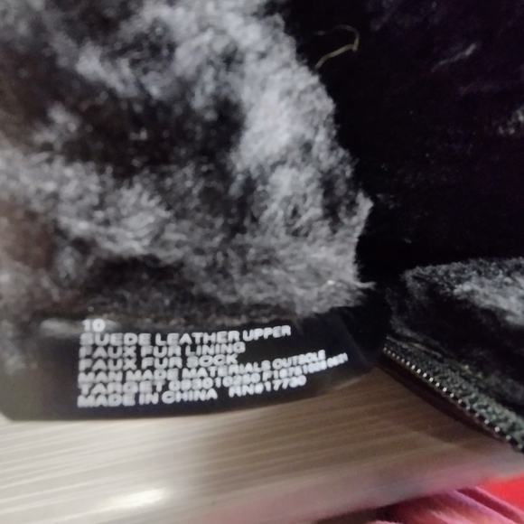 Cat & Jack Black Suede Leather Faux Fur Lined Childrens Winter Boots Size 10 NEW - Picture 7 of 8